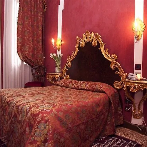 Hotel San Cassiano Ca'Favretto Venice 4*,